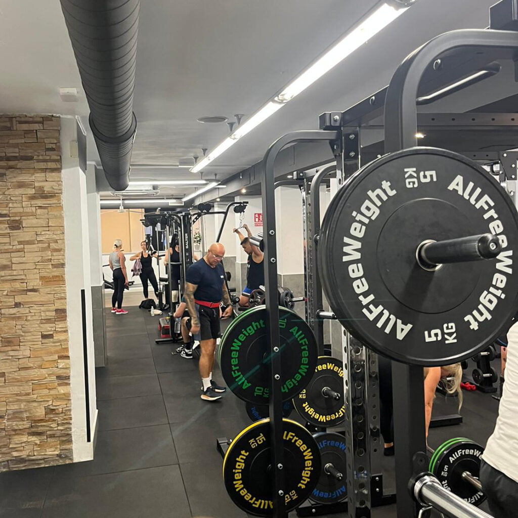 Fugen suomalaiset treenaavat